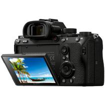 Câmera Digital Sony A7 III 24.2MP 3.0" + Lente FE 28-70MM OSS foto 2