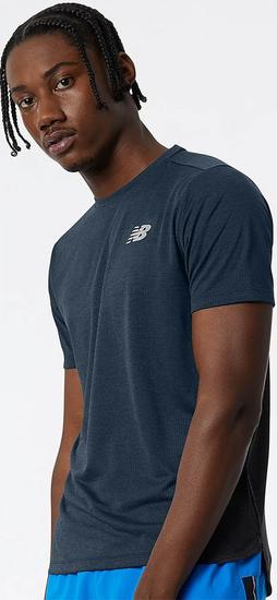 Camiseta New Balance Impact Run Masculina Verde