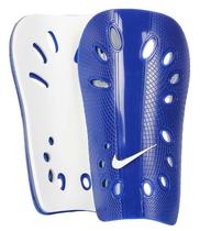Caneleira Nike J Guard SP0040 419 - Azul