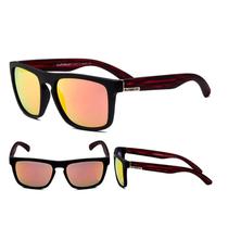 Oculos de Sol Masculino Quiksilver QS731 C12 - Animal Print/Vermelho/Preto