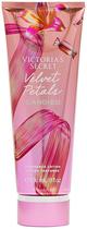 Body Lotion Victoria's Secret Velvet Petals Candied - 236ML